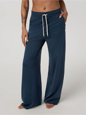 Vuori Navy Wide-Leg Drawstring Joggers
